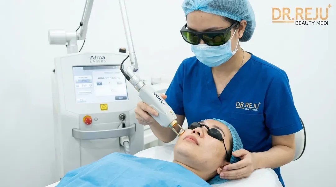Các công nghệ bắn laser sáng da chuyên biệt tại Dr. Reju